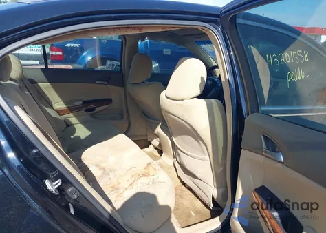 2008 Honda Accord 2.4 Ex from USA, damaged, VIN 1HGCP26798A057023